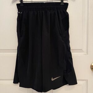 Nike Hyperelite shorts size medium